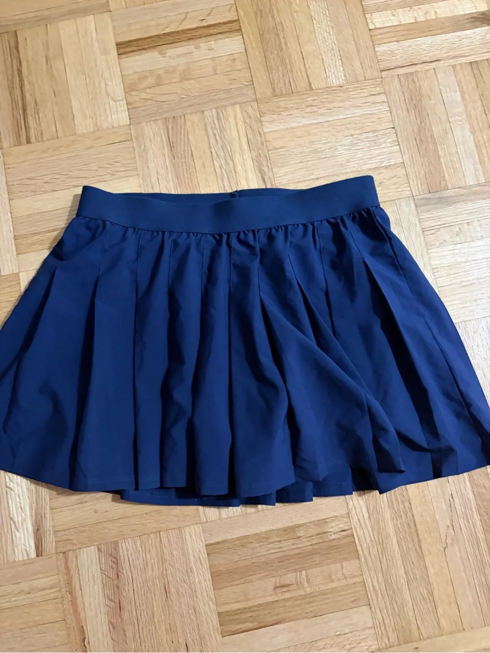 ALO Yoga Navy Pleated Mini Skort